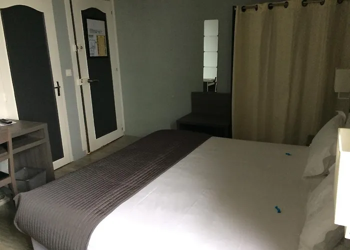 Restaurant De La Poste Szálloda