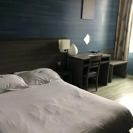 Restaurant De La Poste 2* 피리악-쉬르-메르