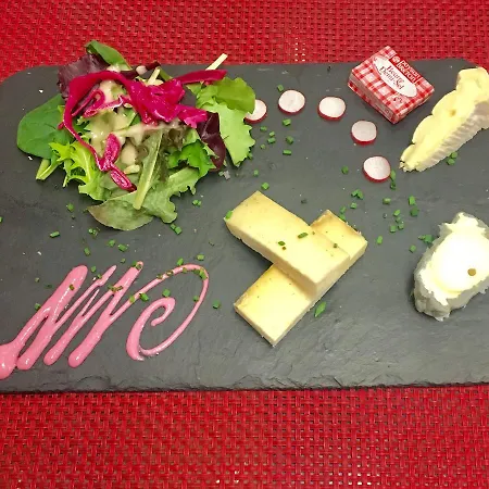 Restaurant De La Poste 酒店 皮里亚克叙尔梅尔